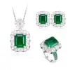 Colgante de Diamante Verde Retro Europeo y Americano Anillo Abierto Aretes de Alta Gama Incrustación de Lujo Traje de Esmeralda Sintética Cultivada