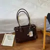 Nova Bolsa de Ombro Suede Retro Merade Outono 2026 para Mulheres, Versátil, Bolsa de Axila