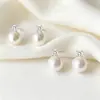Pendientes de Perla Redonda de Plata de Ley S999 Diseño Francés París Hechos a Mano Puros Estilo Diana Pendientes de Botón de Perla de Concha Incrustados con Diamantes