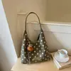 2026 Nova Bolsa de Ombro e Axila Simples e Única de Bolinhas, Bolsa Tote Casual da Moda Tendência de Alto Valor