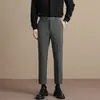 Maple House Roupa Masculina / Calça Social Casual Masculina Calça de Nove Pontos Masculina Calça Social Pequena Perna Reta Caimento Calça de Terno de Negócios Slim Fit