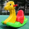 Cavalo de Balanço de Pintinho Tricolor. Cavalo de balanço infantil. Balanço Jogo em Família Educação Infantil Material Didático para Creche Brinquedo de Balanço