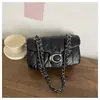 Bolso de axila baguette con puntada de diamante para mujer 2026 nuevo versátil cadena retro bandolera individual cruzada bolso de lujo ligero