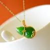 Gran Sabio aro mantra Fu Lu Yannian verde espinaca jaspe verde calabaza diamante colgante chapado en oro arena dorada collar joyería estilo antiguo para mujeres