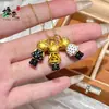 Lindo Colgante de Hello Kitty con Piernas Largas, Mismo Estilo que en Joyerías, Moderno Colgante de Gato Kitty Esmaltado Color Dorado