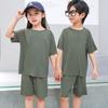 Conjunto de verano para padres e hijos, pantalones cortos de manga corta con cara sonriente, holgados, informales, sin costuras, para niños y niñas de tallas medianas y grandes, para el hogar.