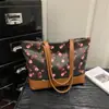 Bolsa feminina 2026 primavera nova bolsa de compras, grande capacidade, estampa de cereja, bolsa tote moderna e simples, bolsa de mão