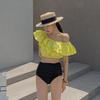 Corea del Sur nuevo traje de baño niñas pequeño fresco bikini de hombros descubiertos oreja de madera dividido traje de baño conservador mujeres al por mayor