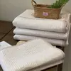 Funda de Cama de Algodón Puro 'Big Goose' Juego de Tres Piezas Funda de Cama de Algodón Puro Doble Cara Sábana Acolchada Funda de Cama de Algodón Puro con Estampado Floral Juego de Tres Piezas