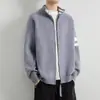 Nuevo Suéter Cardigan de Punto Rayado Otoño/Invierno 2026 para Hombre, Ajuste Holgado Casual, Adecuado para Vestir en Capas