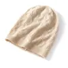 Cashmere Outono/Inverno 2026 Novo Chapéu Casual de Malha Feminino de Alta Qualidade Cor Sólida Quente Moda Peso Pesado Folha Vazada