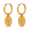 Pendientes colgantes de concha estilo ins retro elegante para mujer moda de playa personalidad titanio acero chapado en oro de 18K hebilla de oreja joyería para la oreja