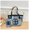 Bolsa Tote de Ombro com Estampa de Letras de Grande Capacidade, Nova Tendência 2026, Simples, Casual, Estilosa, Conjunto de Duas Peças, para Axila