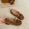 Sapatos femininos estilo francês delicado com bolinhas, aumento interno de altura de 3 cm, novos sapatos de balé com laço outono e inverno 2026