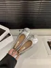 Zapatos Planos Pequeños Plateados con Puntera Cuadrada y Elevación Interna para Mujer 2025 Nuevo Verano Zapatos de Ballet Franceses con Lazo para Fiesta