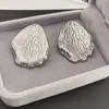 Pendientes de Pétalo Versátiles Estilo Coreano para el Día a Día Pendientes Nuevos Irregulares Plegados Moda Vintage Europea y Americana para Mujer