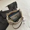 Mochila de Verano con Bloques de Color de Gran Capacidad de Comercio Exterior 2026 Nueva Moda Femenina Retro Bolso de Hombro Tote para Viajes