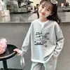 Blusa casual solta de malha waffle com mangas compridas, estilo duas peças falsas, nova para primavera e outono, para crianças