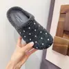 Pantuflas cerradas de lunares estilo francés para mujer, aptas para usar en exteriores, otoño e invierno 2026, medias pantuflas de gamuza Maillard con suelas suaves, zuecos Birkenstock