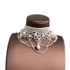 Choker de Encaje Blanco Estilo Chica Caliente Pura Pasión Cadena de Cuello Femenina Elegante con Borlas Dulces Cadena para Clavícula Sexy de Nicho