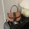 Otoño 2026 Nuevo Bolso de Moda de Gamuza y Terciopelo para Mujer Casual Simple Moderno para Viajar Ligero Bolso de Hombro