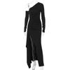 Ropa de Mujer Estilo Europeo y Americano Transfronteriza Otoño Nuevas Llegadas Vestido Sexy de Escote Diagonal Hombros Descubiertos Ajustado a la Cintura Plisado con Abertura Irregular