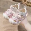 Sandálias Novas de Verão para Meninos 2026 0-2 Anos Bebê Criança Pequena Solado Macio Sapatinhos de Caminhada Sandálias de Praia Antiderrapantes Meninas