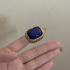 Anillo abierto cuadrado grande de resina para mujer, diseño de nicho de lujo ligero europeo y americano, anillo vintage antiguo de alta calidad.