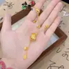 Novo Colar Abundante com Franjas de Abóbora para Mulheres, Dourado Areia Novo Estilo Chinês Exquisita Corrente Clavícula com Franjas, Popular no Xiaohongshu
