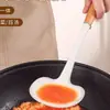 Espátula de Silicona para Cocinar Espátula de Champiñón para el Hogar Grado Alimenticio Resistente a Altas Temperaturas Antiadherente Espátula Pequeña Especial Mango de Madera