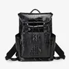 2026 Estilo Nuevo Patrón de Cocodrilo Cuero de Moda Versátil Mochila Negocios Casual Gran Capacidad Bolsa de Viaje Mochila para Viaje de Negocios
