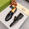 Zapatos de vestir tipo mocasín para hombre estilo británico 2026 modelo nuevo con hebilla metálica, punta redonda, mocasines de moda para estilista