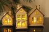 Decorações de Natal Personalizadas para Venda por Atacado Displays de Loja Enfeites Pendurados Cabanas de Madeira Iluminadas Casas de Madeira Madeira Maciça