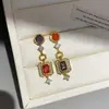 Brincos Quadrados Coloridos Pendentes com Agulha Prateada e Zircônia Geométrica Colorida, Brincos de Tarraxa Fashion de Luxo Leve, Joias de Orelha Versáteis de Alto Padrão, Atacado