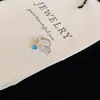 Tachinhas Coloridas Flash de Aço Titânio para Orelha Óssea para Mulheres com Furos Duplos na Orelha, Brincos de Piercing de Orelha de Alta Qualidade