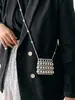 Diseño de Nicho Acrílico Metal Sensación de Alta Gama Plata Irregular Hecho a Mano Tejido con Cuentas Mini Cartera de Moda