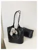 Bolso grande de patrón tejido retro transfronterizo para mujer, nuevo bolso tote texturizado de gran capacidad a la moda, bolso de hombro casual para el día a día