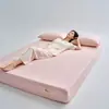 Roupa de Cama para Dormitório Estudantil Cor Sólida 100% Algodão Lençol com Elástico Capa de Colchão Cobertura Total Elástico Saia Raiseda Lençol com Elástico Conjunto de Três Peças Capa Protetora