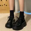 Mocasines retro de estilo francés con suela blanda, puntera cerrada, diseño de estilo británico, nueva colección otoño 2026 para mujer, zapatos casuales slip-on de suela blanda