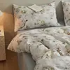 Juego de ropa de cama de cuatro piezas estilo pastoral con estampado floral de gasa de doble capa de algodón puro sábana de algodón con estampado de dibujos animados funda de edredón se puede dormir en ropa interior ropa de cama