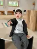 Nuevos Conjuntos de Otoño para Bebés 2026: Conjunto de Chaqueta de Punto para Niños, Camiseta de Manga Larga y Jeans Estilo Coreano para Niños