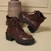 Botines de moda con cremalleras laterales, nuevos botines estilo Martin británico, colección otoño 2026, diseño retro con correas de cuero, remaches de tamaño mediano y tallas grandes disponibles