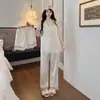 2026 Novo Pijama Feminino de Seda Gelada Manga Curta Verão Renda no Ombro Cardigan Francês de Alta Qualidade Roupa de Casa Conjunto de Três Peças