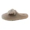 Chinelos peludos com laço doce em couro macio para mulheres, sapatos quentes de inverno para uso externo e no escritório, chinelos slip-on preguiçosos para mulheres