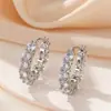 Pendientes Explosivos Transfronterizos Nicho para Mujer Pendientes de Circonita Super Brillantes Moda Versátil Sentido de Alta Gama Pendientes con Pasador de Plata Sentido de Alta Gama