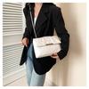 Bolso de Cadena Lingge para Mujer 2024 Nuevo Gran Capacidad PU Suave Casual Bolso Cuadrado Pequeño Simple Para Combinar con Todo Bolso de Viaje para Mujer