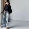 Nova coleção de outono para meninas: Calça de moletom AB patchwork de corte solto estilo coreano, projetada para crianças mais velhas e estudantes, com efeito emagrecedor e um visual moderno e esportivo.