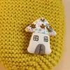 Chapéu de flor feito à mão, broche de tecido de casa, um acessório multifuncional adequado para roupas, calças, bolsas, lenços, chapéus e mochilas.