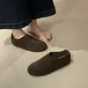 Estação Europeia Calçados Femininos 2026 Novo Estilo Couro Macio Camurça Bico Redondo Baixo Salto Baixo Couro Fosco Sapatos de Vovó