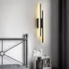 Lámpara de pared nórdica moderna minimalista lámpara de pared para fondo de TV pasillo hotel sala de estar lámpara de pared de línea decorativa transfronteriza